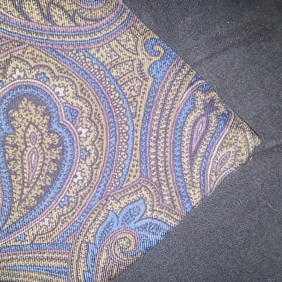 Men's tie - Picture 3 of 3